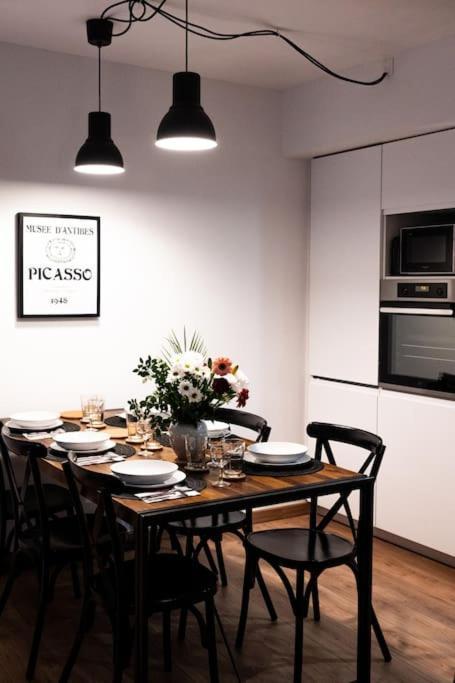 Le Pozzi, Parking Prive Plein Centre Apartment *