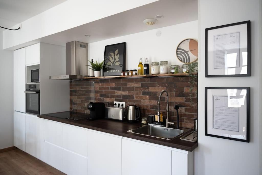 Le Pozzi, Parking Prive Plein Centre Apartment *