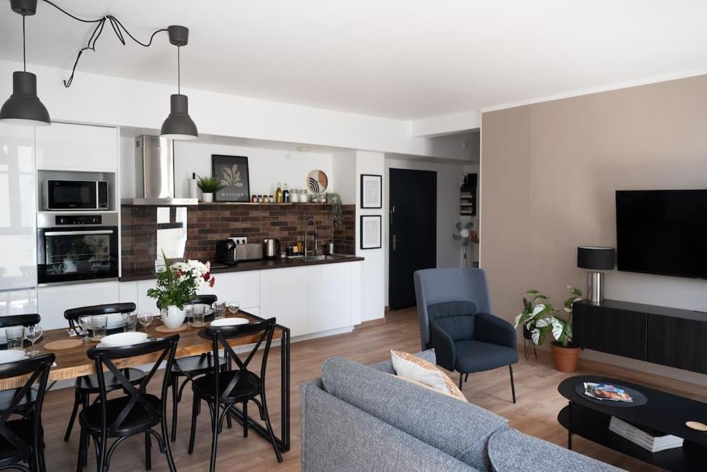 Le Pozzi, Parking Prive Plein Centre Apartment